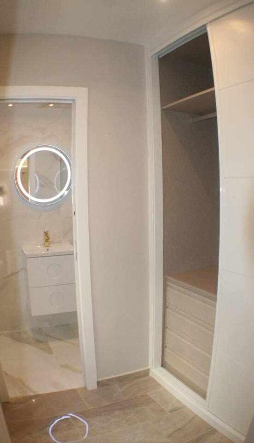 Apartamento Con Terraza Centrico Moderno Nuevo Madrid Exterior foto